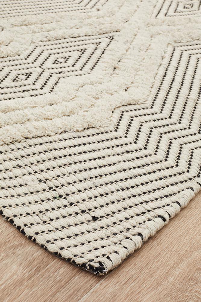 Miller 741 Rug | Bone