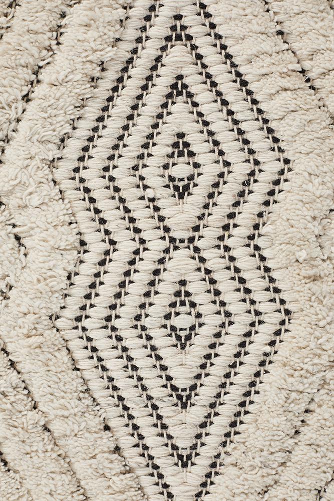 Miller 741 Rug | Bone