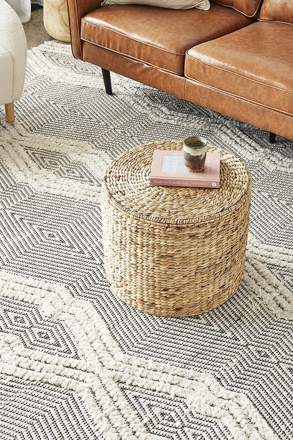 Miller 741 Rug | Bone